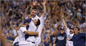 Rays shines on Yankees for Series lead