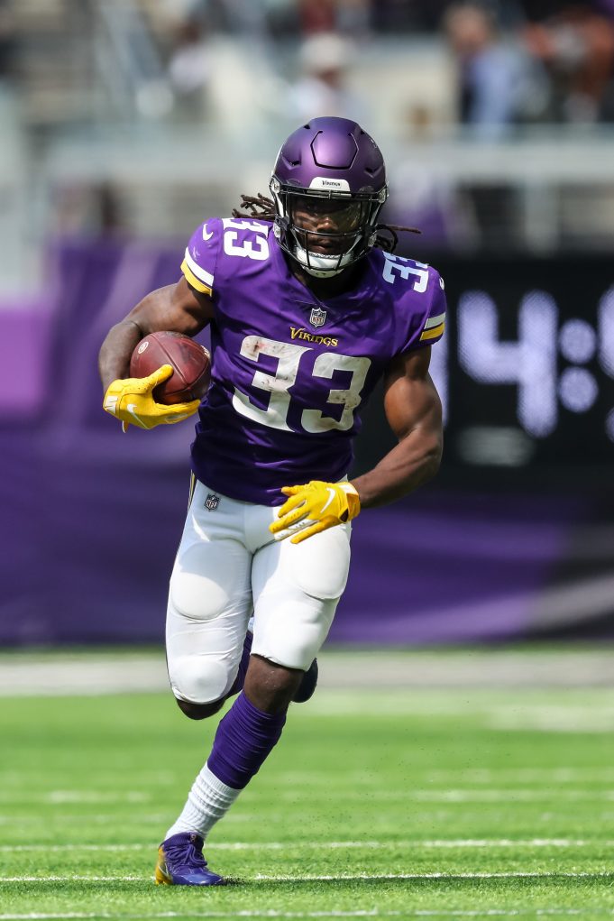 NFL: San Francisco 49ers at Minnesota Vikings