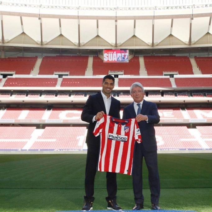 Atletico Madrid signs Luis Suarez