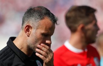 Ryan Giggs fears United will have to wait 20 years to win the title