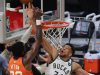 GIANNIS’S SIGNATURE NBA MOMENT