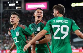 Mexico Edge South Korea to Stay Perfect at the World Cup