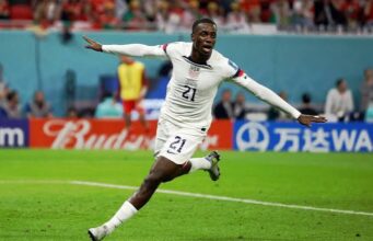 USA Turn Up the Heat! Americans Blank Australia to Stay on top
