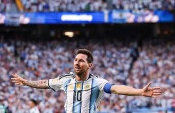 GOAT Silence? Messi Drops Historic Hat-Trick as Argentina Crush Algeria 3-0