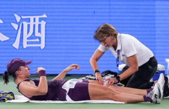 Iga Swiatek’s WTA Finals Hopes Are in Serious Trouble, Is Her Injury Costing Her the Season?