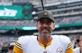 Aaron Rodgers Threw 3 TDs, And Still Lost to the Browns. Is Cleveland Actually Legit?